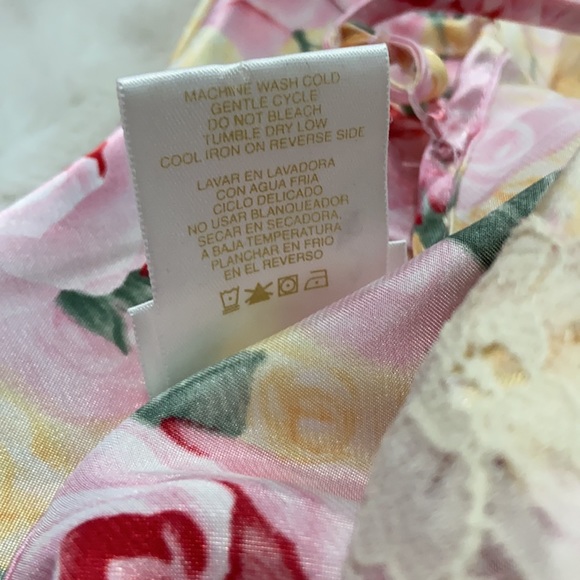 Secret treasures negligee - Picture 7 of 7